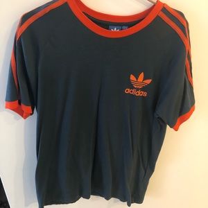 Adidas shirt Large